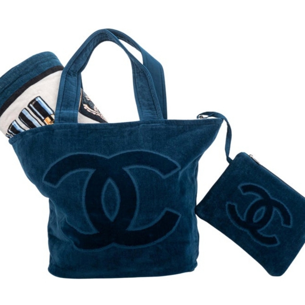 Authentic Chanel Beach towel and tote bag